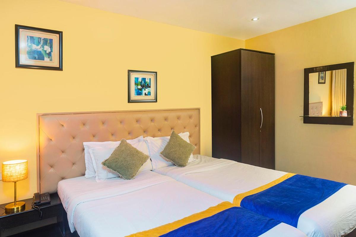 Hotel Orritel West Mumbai  Buitenkant foto