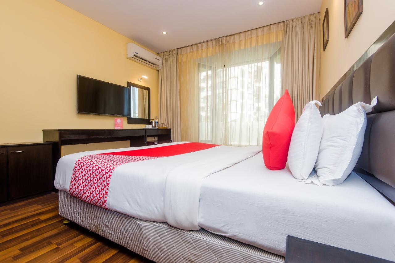 Hotel Orritel West Mumbai  Buitenkant foto